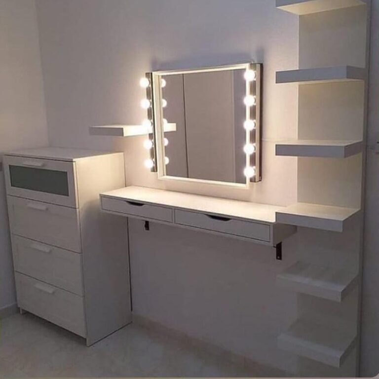 نجار حي الصفا