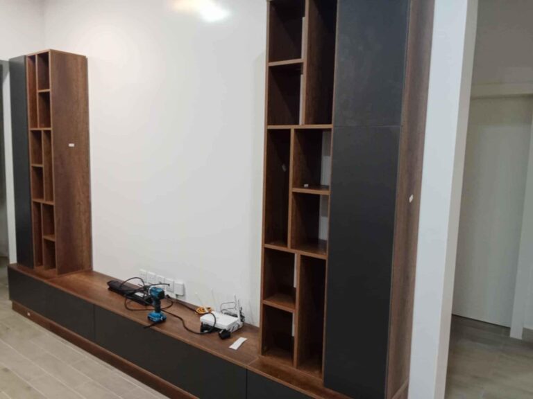 نجار حي الحزام الاخضر