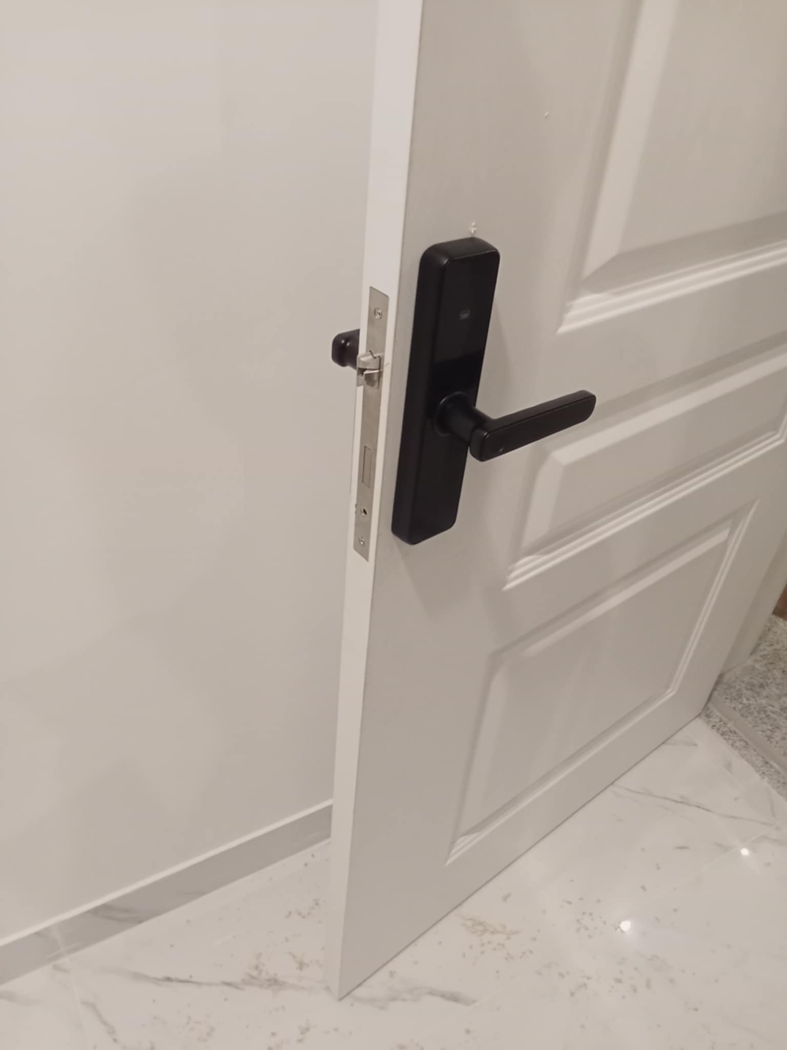 Read more about the article شركه تركيب اقفال بالخبر